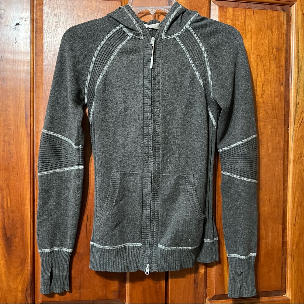 Athleta Spectra Pine Rib Full Zip Hooded Gray Sweater